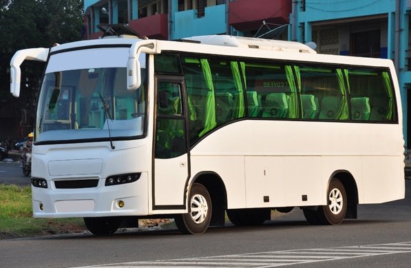 Coach bus available for group hire in Agra